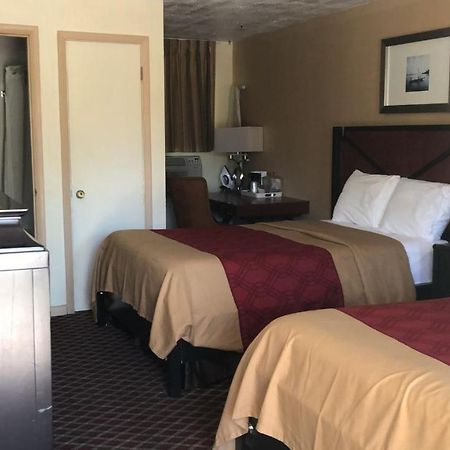 Rodeway Inn 이리 외부 사진