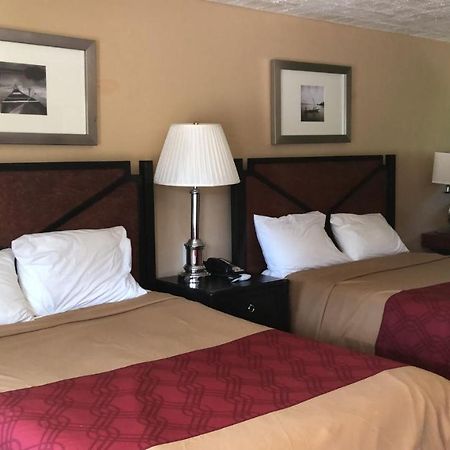 Rodeway Inn 이리 외부 사진